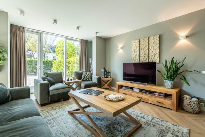 Hoekwoning te koop: Haarlemmerstraat 11A, Zandvoort