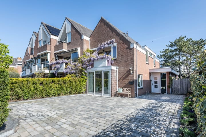 Hoekwoning te koop: Haarlemmerstraat 11A, Zandvoort