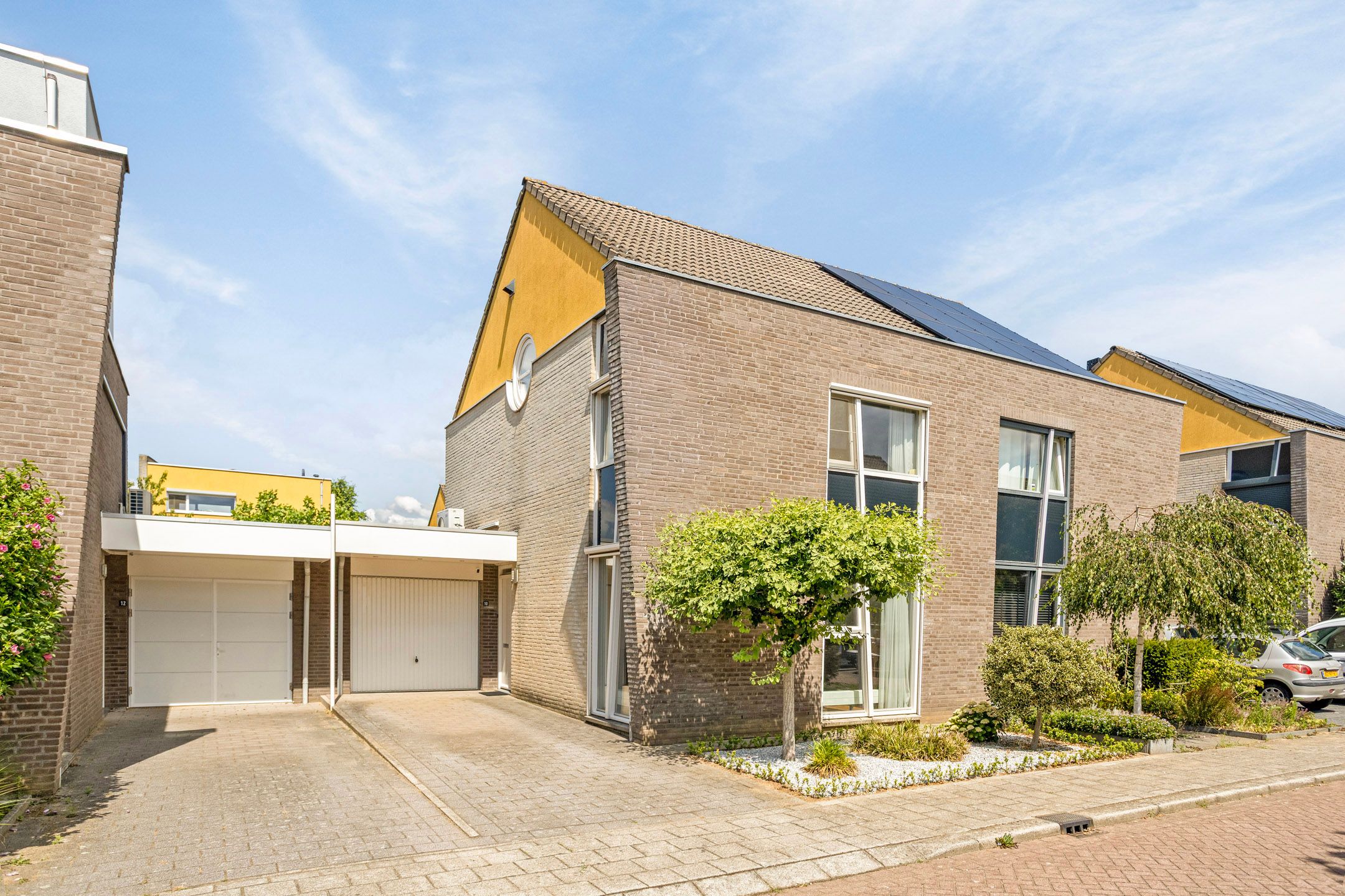 Paul van Zeelandstraat 10 