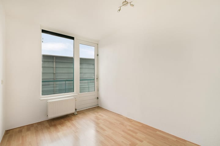 Appartement te koop: Borneolaan 217, Amsterdam