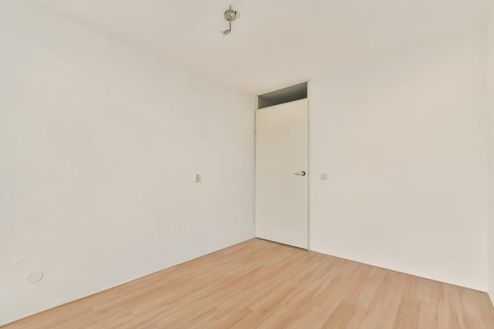 Appartement te koop: Borneolaan 217, Amsterdam