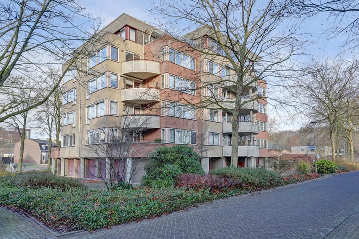 Appartement te koop: Alfridahof 13, Venray