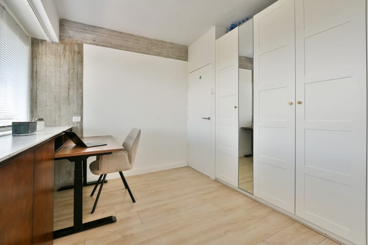 Appartement te koop: Burgemeester Hogguerstraat 165, Amsterdam