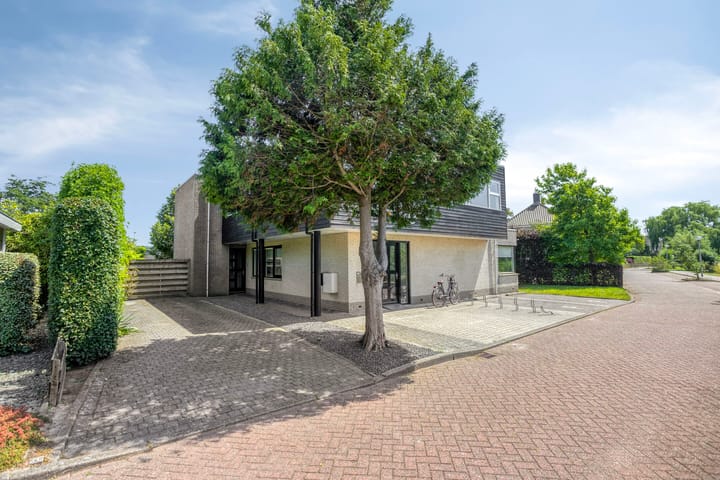 Appartement te koop: Pastoor Willemsestraat 92, Warmenhuizen
