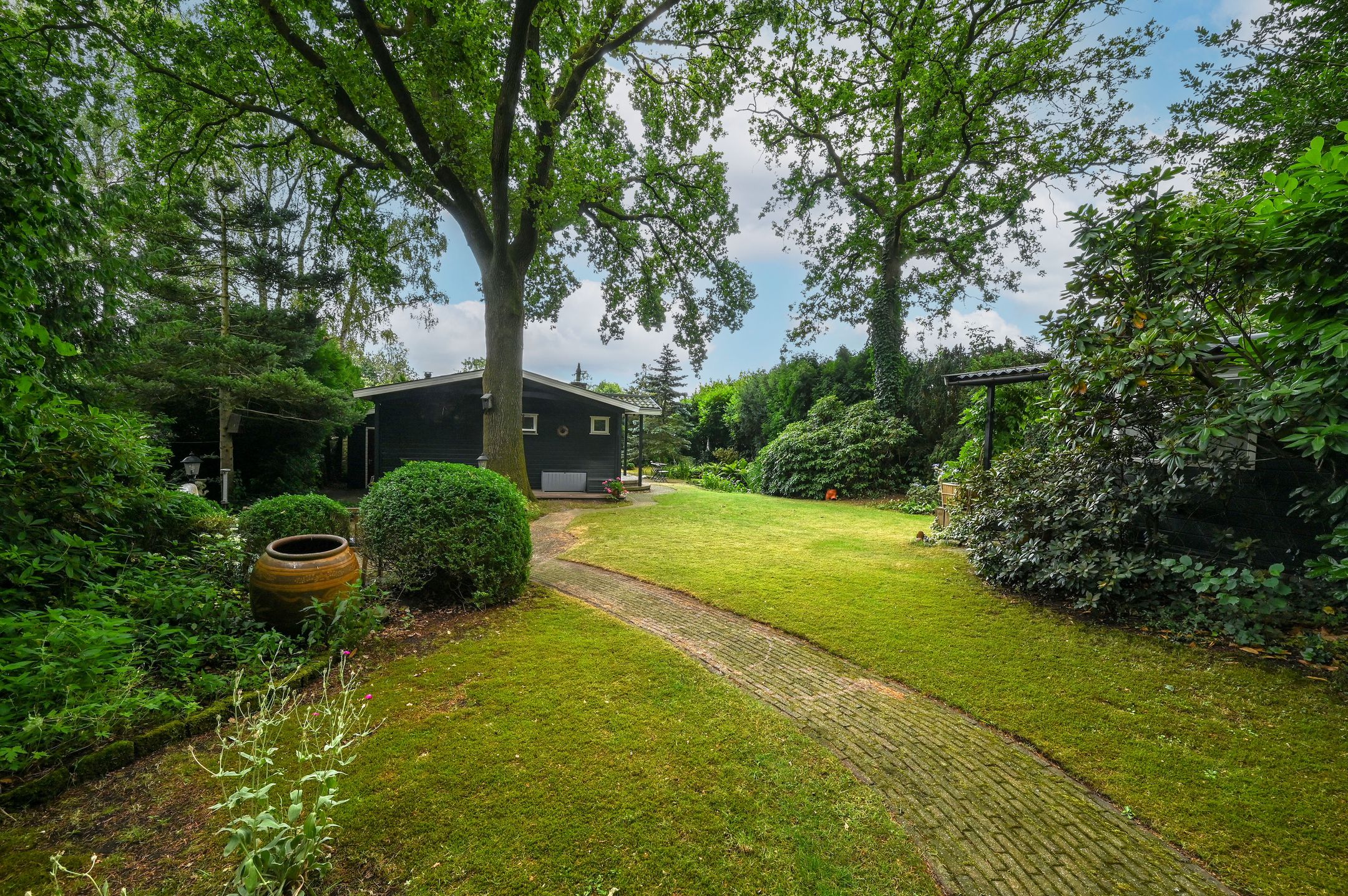 2-bedroom freehold villa in Voorthuizen — photo 2 of 5