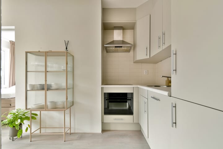 Studio te koop: Van Nijenrodeweg 677, Amsterdam