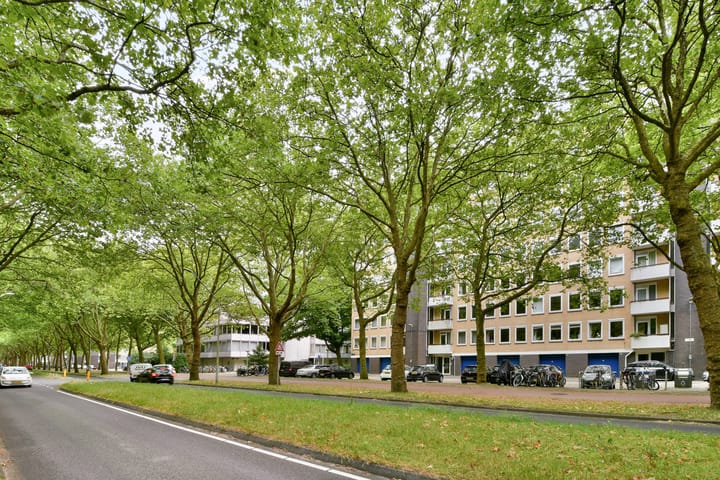 Studio te koop: Van Nijenrodeweg 677, Amsterdam