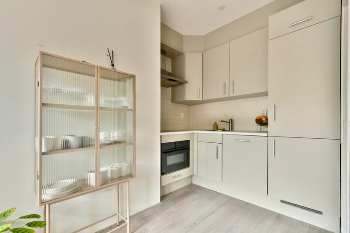 Studio te koop: Van Nijenrodeweg 677, Amsterdam