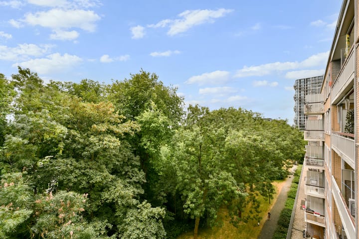 Studio te koop: Van Nijenrodeweg 677, Amsterdam