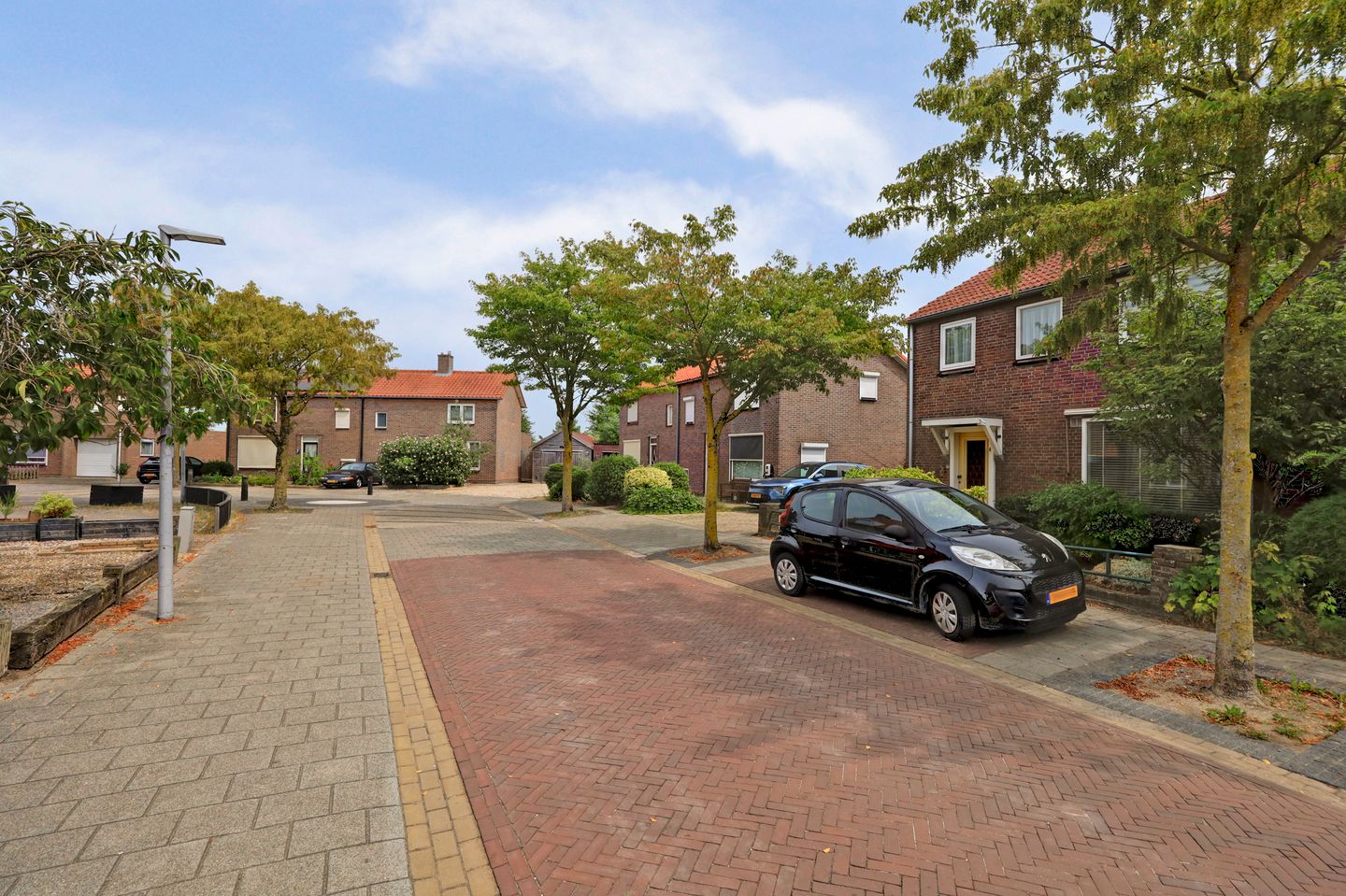 Foto 40 van A C de Ruijter van Steveninckstraat 4