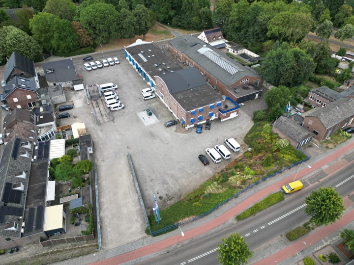 Bredeweg 397, Roermond