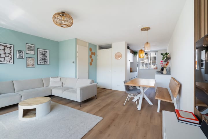 Tussenwoning te koop: Veldkerserf 22, Pijnacker