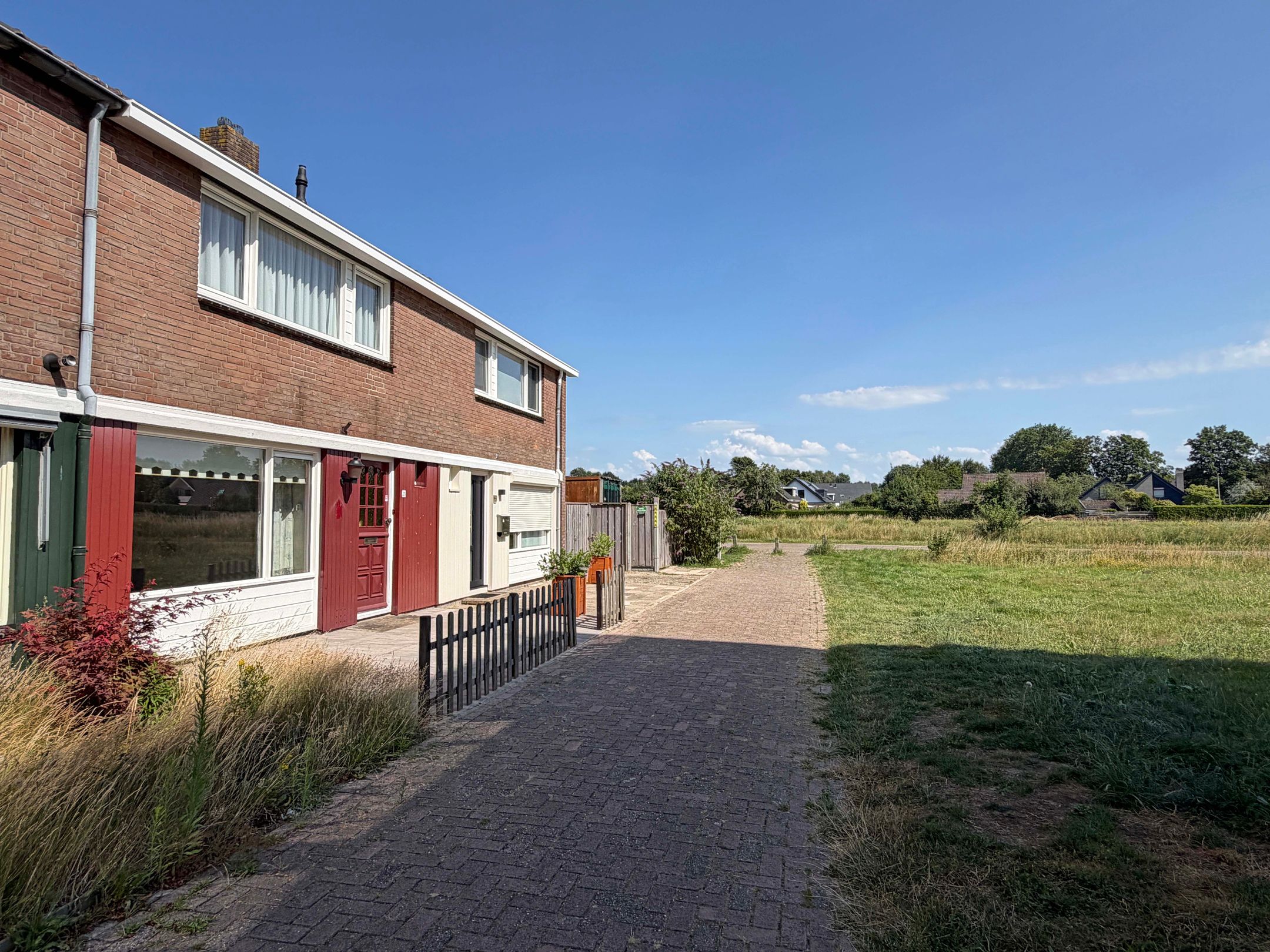 Foto 12 van Rogier vd Weijdenstr 21