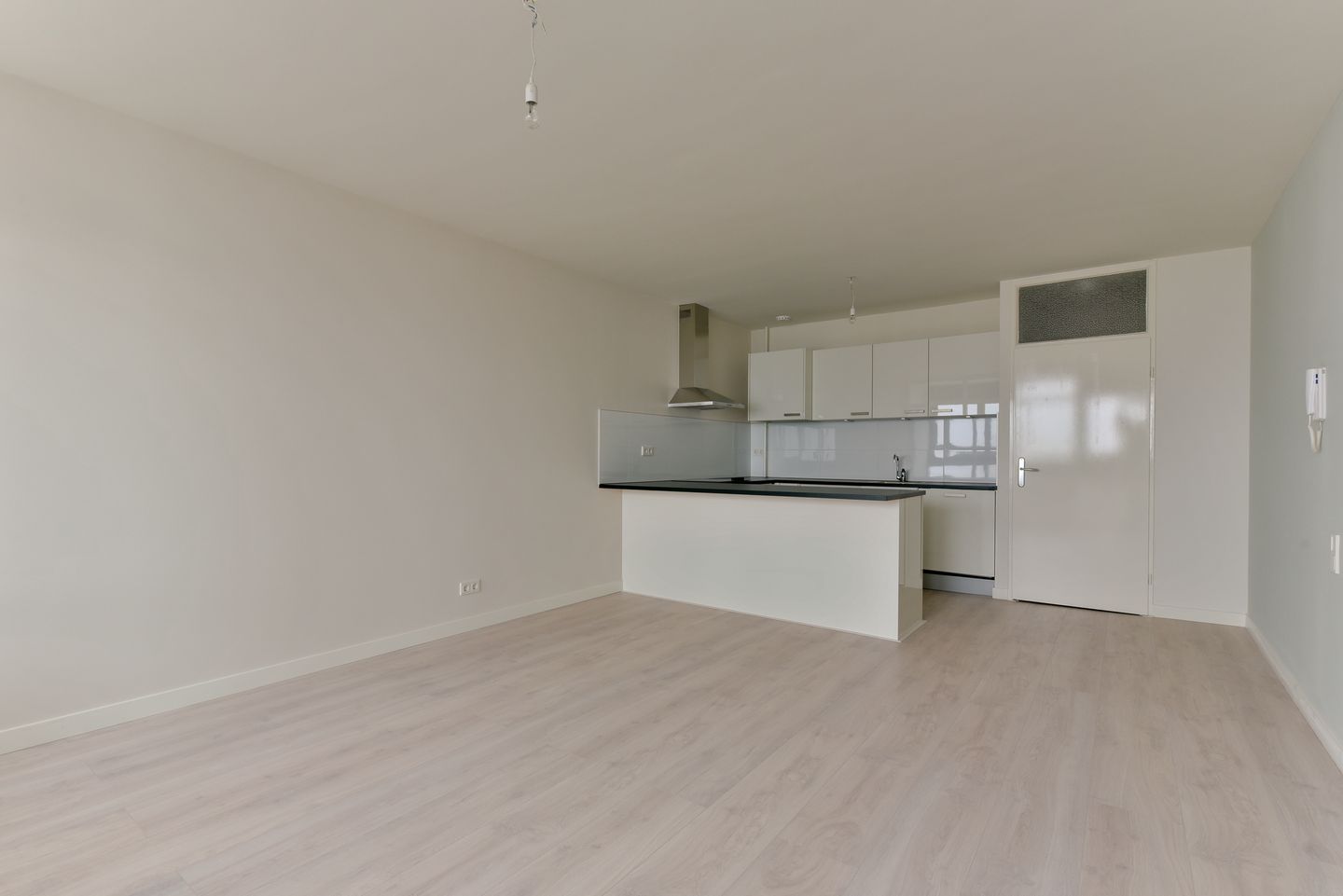 Photo 5 of Laan van Vollenhove 358