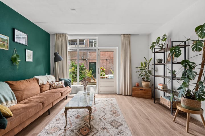 Tussenwoning te koop: Visscherssteeg 21, Utrecht