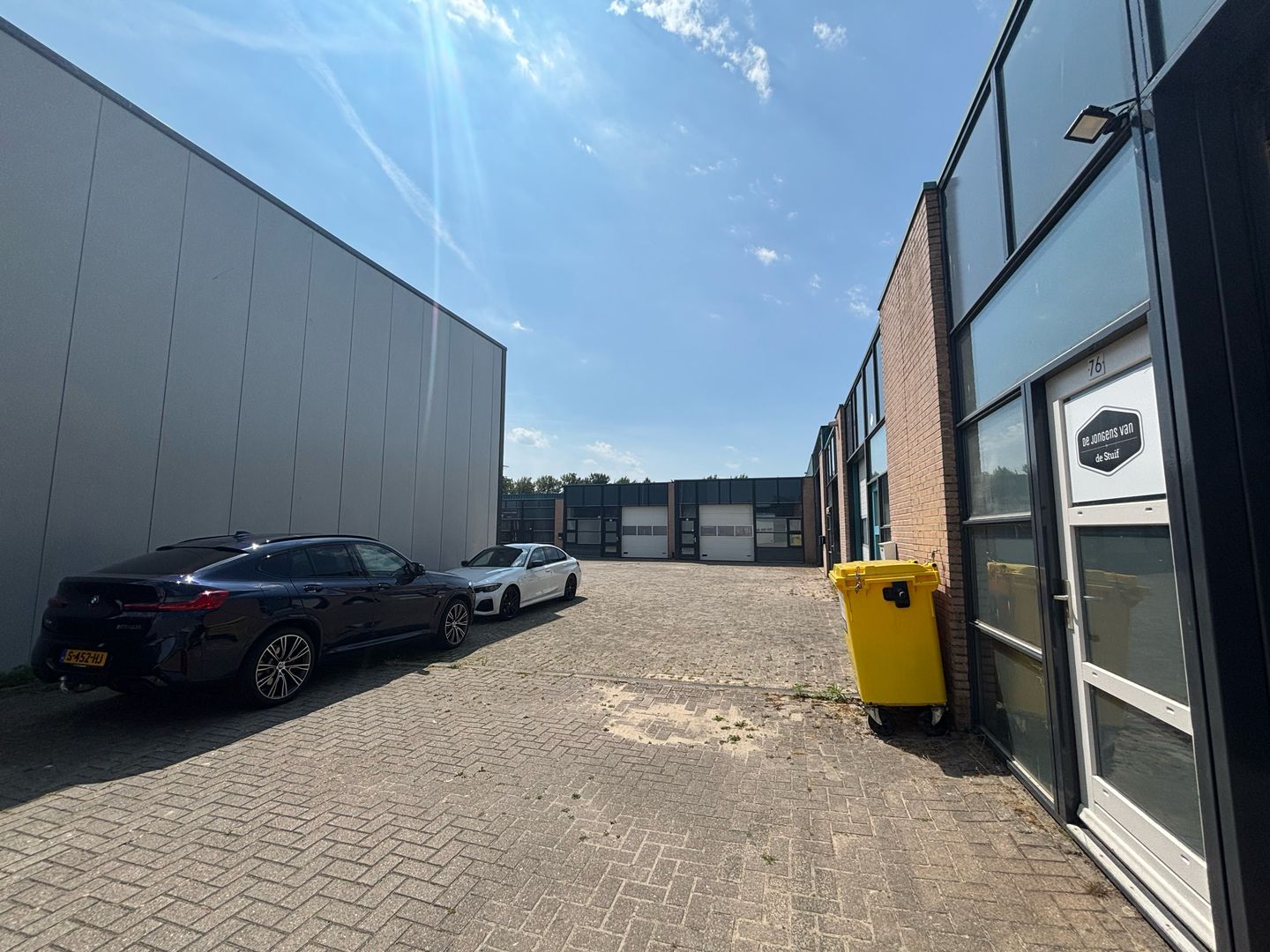Bekijk foto 4 van Bedrijfsweg 76