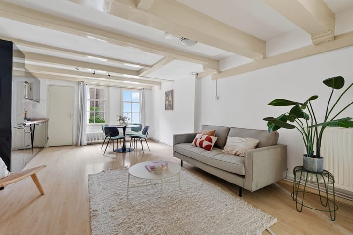 Studio te koop: Groenburgwal 38B, Amsterdam