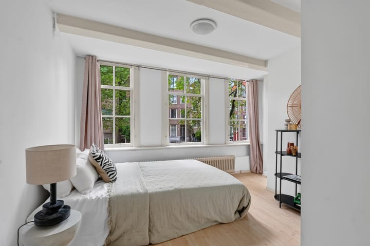 Studio te koop: Groenburgwal 38B, Amsterdam