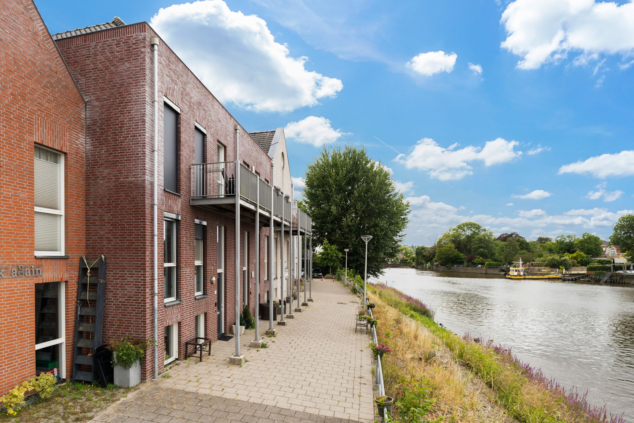 Zellingkade 11