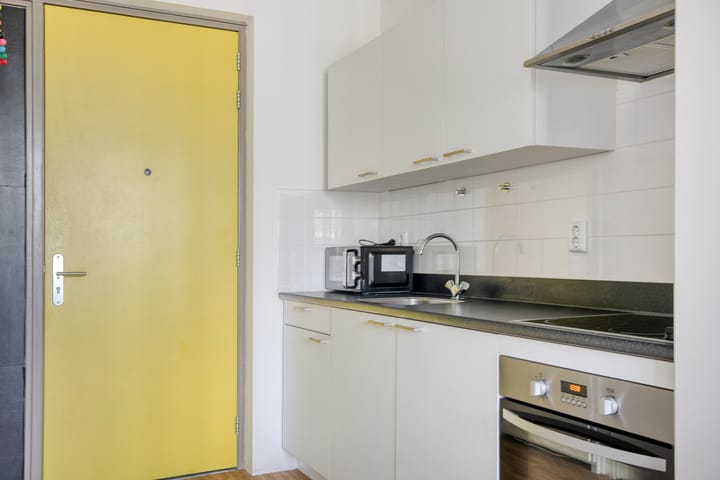 Studio te koop: Bos en Lommerplantsoen 13C, Amsterdam