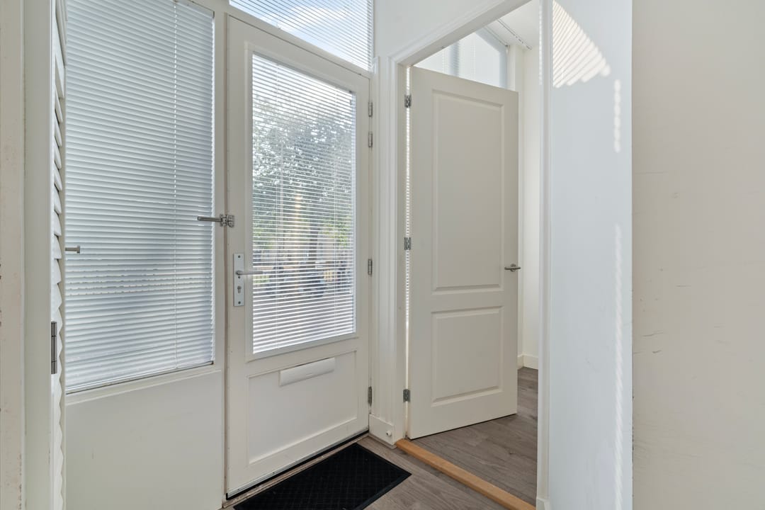 Photo 13 of Suze Robertsonstraat 83