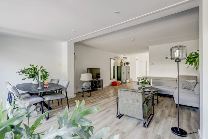 Tussenwoning te koop: Kraakstraat 105, Zaandam