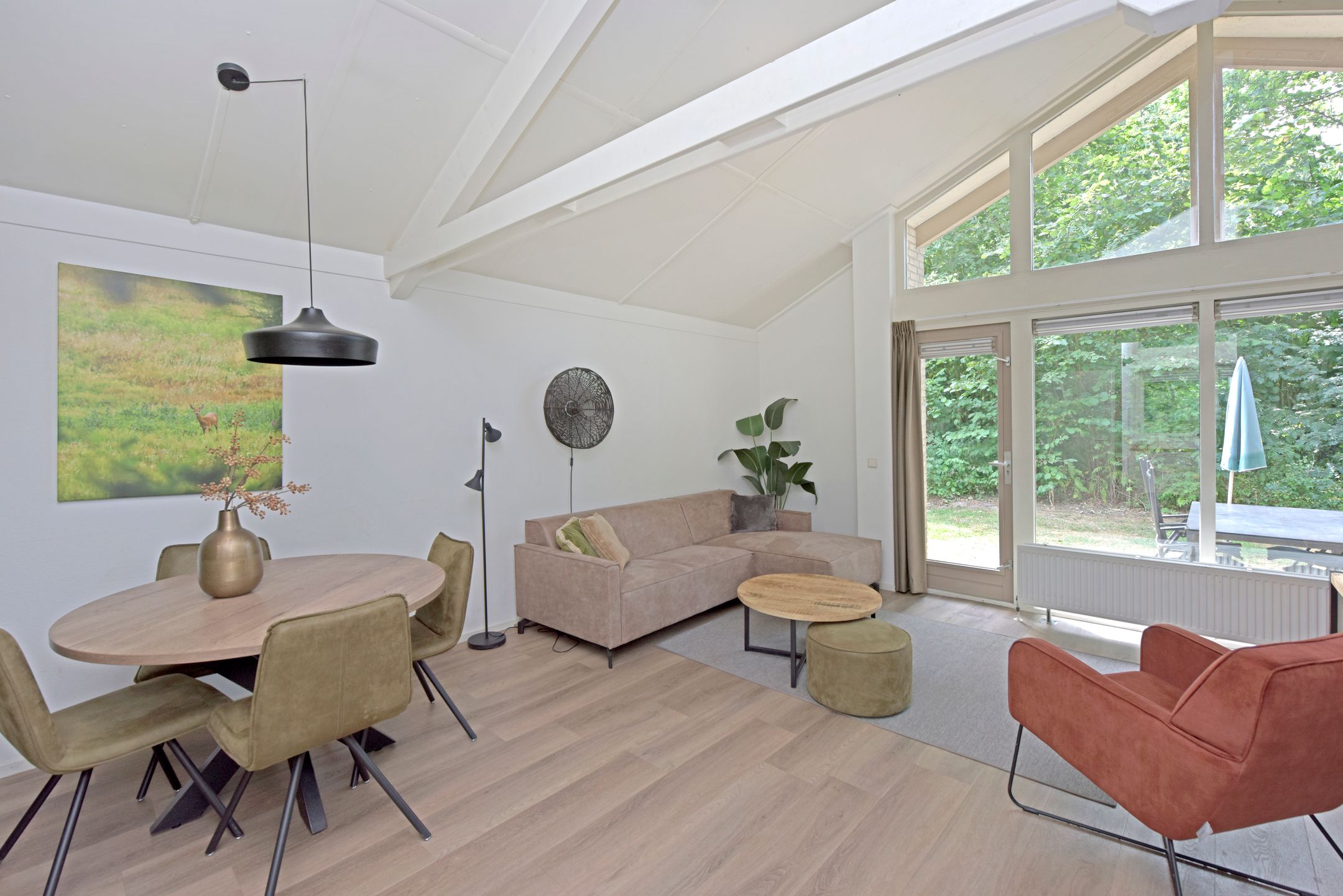 2-bedroom freehold villa in Braamt — photo 4 of 5