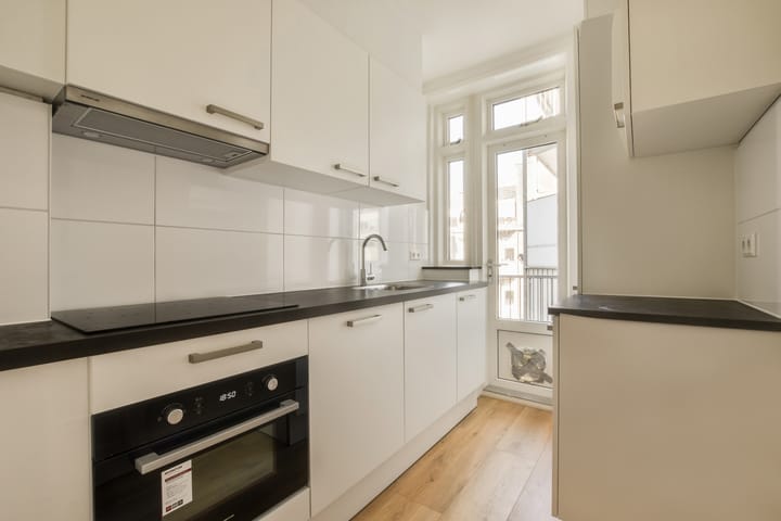 Appartement te huur: Kromme Leimuidenstraat 4-2, Amsterdam