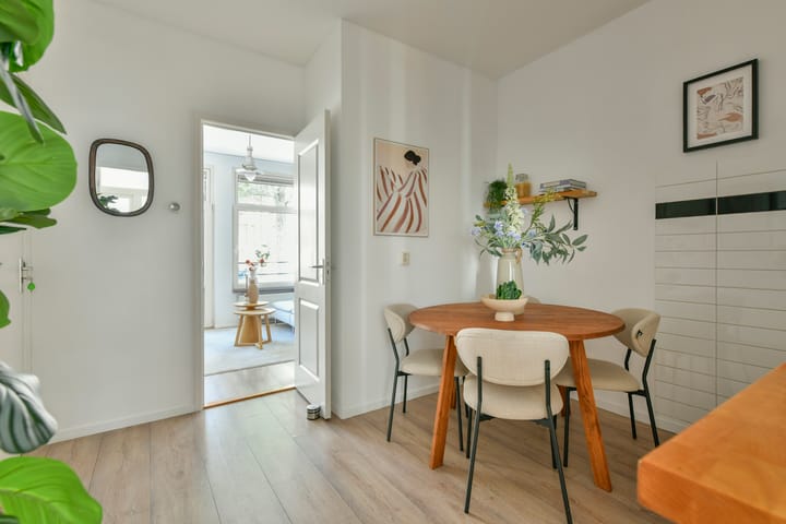 Appartement te koop: Borneostraat 100-1, Amsterdam