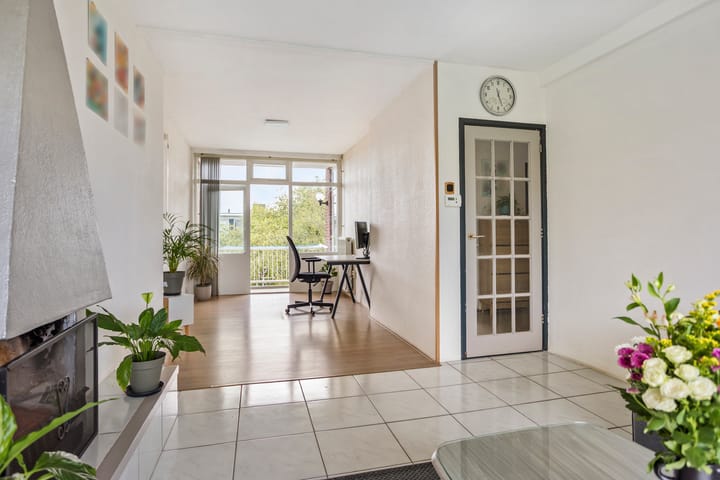 Appartement te koop: Prinses Beatrixlaan 292, Voorburg
