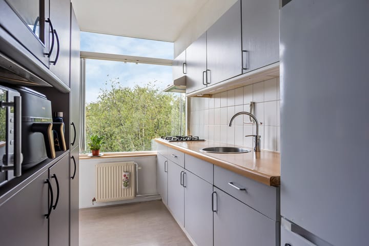 Appartement te koop: Prinses Beatrixlaan 292, Voorburg