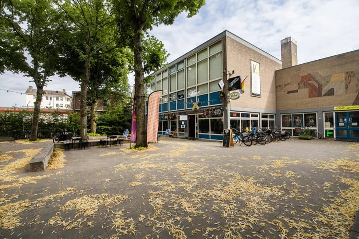 Burgemeester De Vlugtlaan 125, Amsterdam