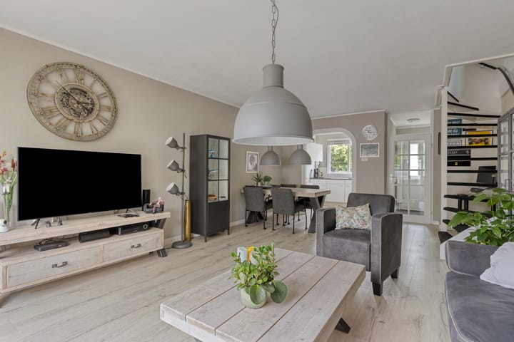 Tussenwoning te koop: Fregatstraat 52, Alkmaar