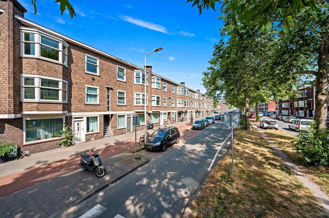 Photo 7 of Zuiderparklaan 417