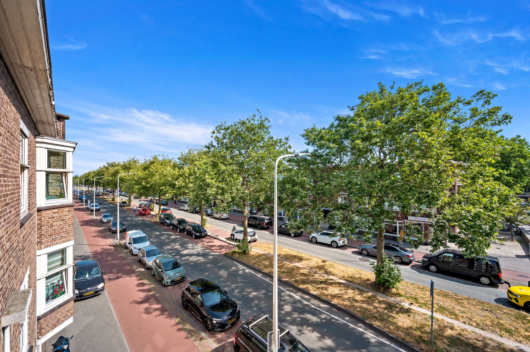 Photo 30 of Zuiderparklaan 417