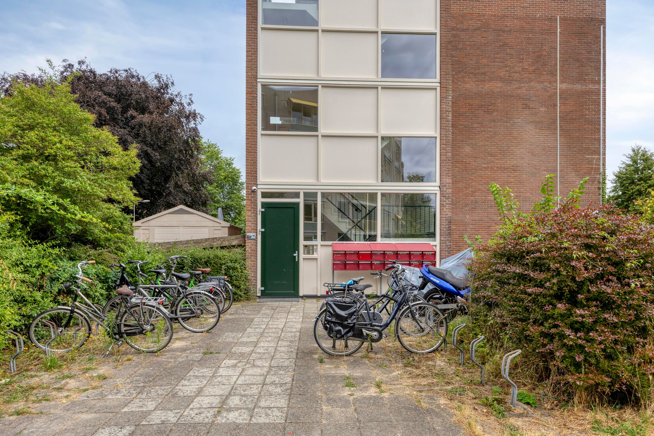 Photo 24 of Karel de Grotelaan 315