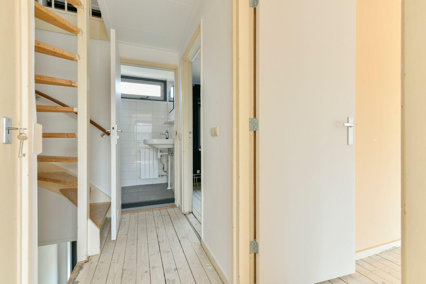 Foto 10 van Niftarlakestraat 25