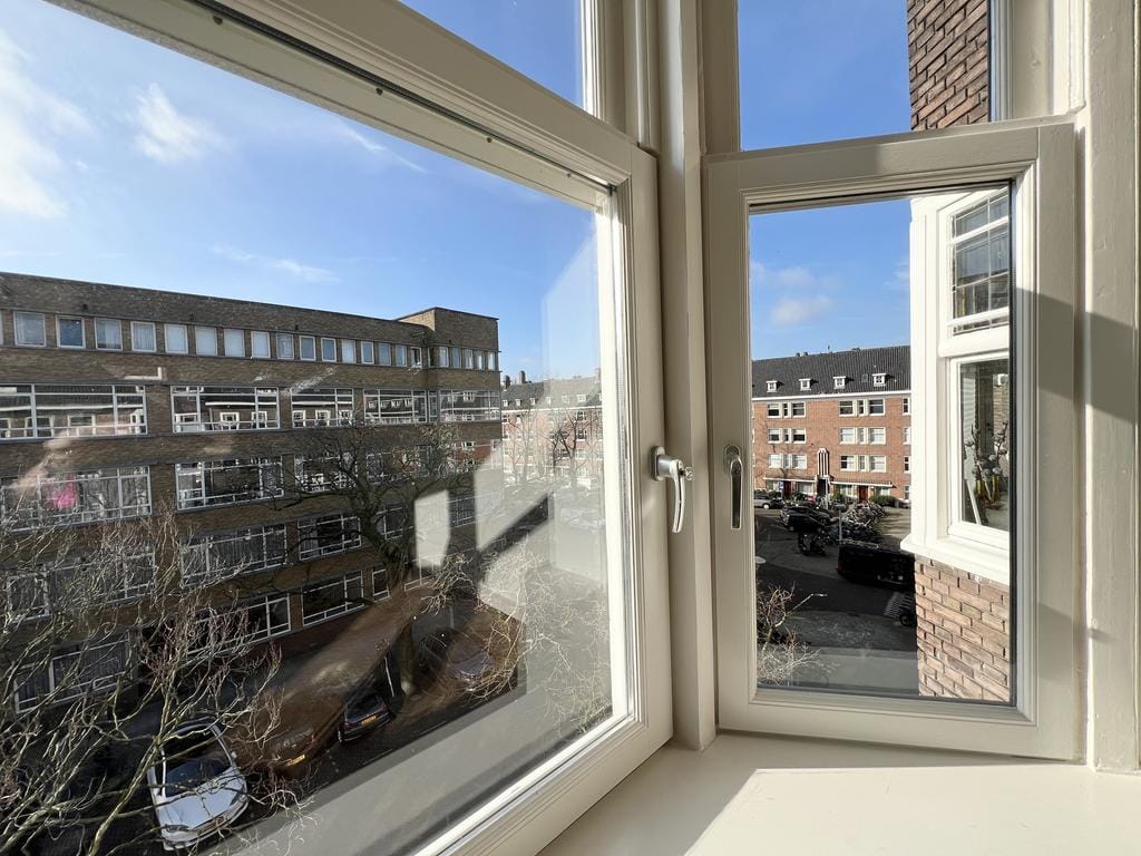 Foto 19 van Milletstraat 50-3