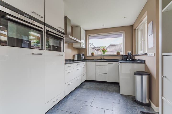 Tussenwoning te koop: Abtshof 68, Bergeijk