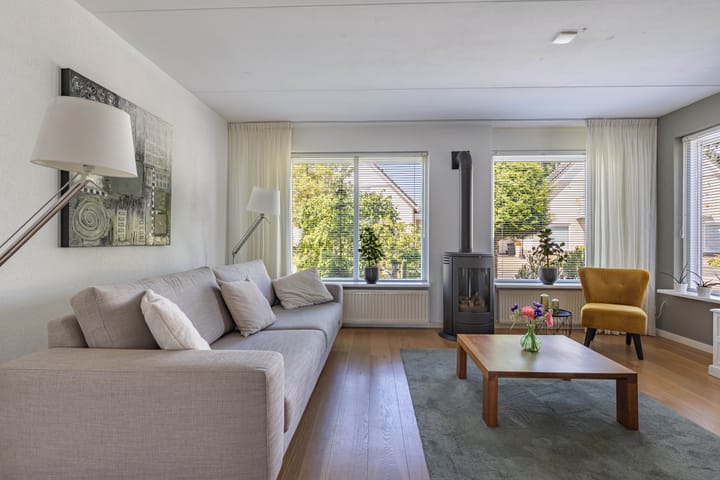 Tussenwoning te koop: Korenmolen 80, Drachten