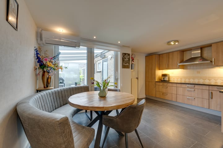 Tussenwoning te koop: Boeijer 36, Volendam