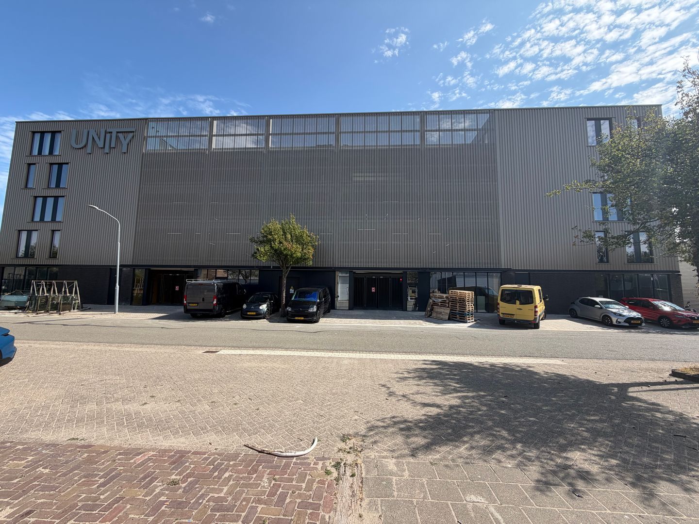 Bekijk foto 1 van Robert Peereboomweg 18-B7