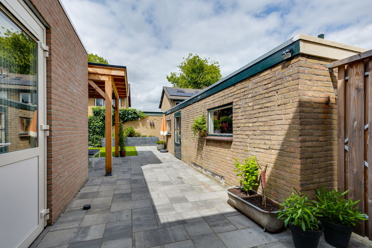 Photo 34 of Prinses Irenestraat 50