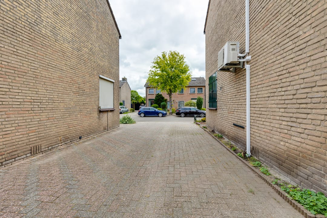 Photo 41 of Prinses Irenestraat 50