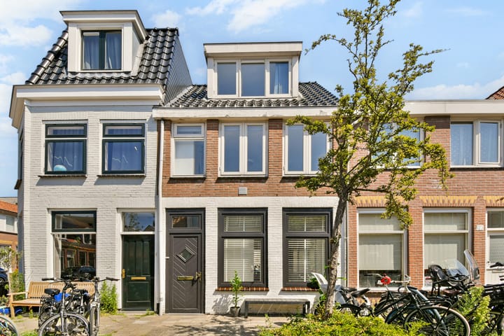 Tussenwoning te koop: De Clercqstraat 125, Haarlem
