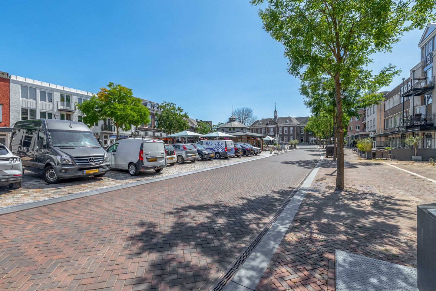 Foto 44 van Markt 10-17