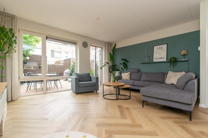 Foto 4 van Schweitzerstraat 50