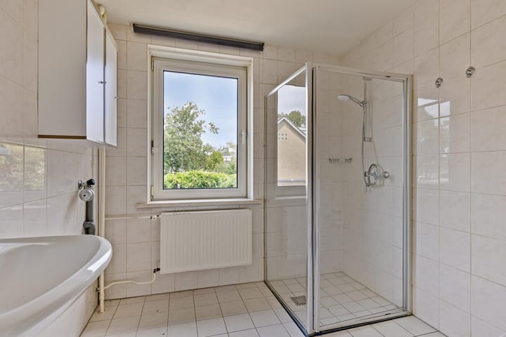 Tussenwoning te koop: Hyacintlaan 15, Waalre