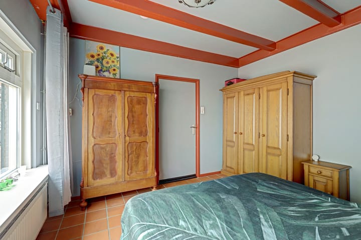 Tussenwoning te koop: Gasthuisstraat 17, Heukelum