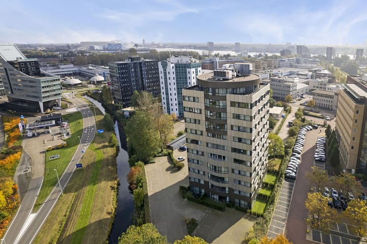 Foto 4 van Rivium 1e straat 61-H